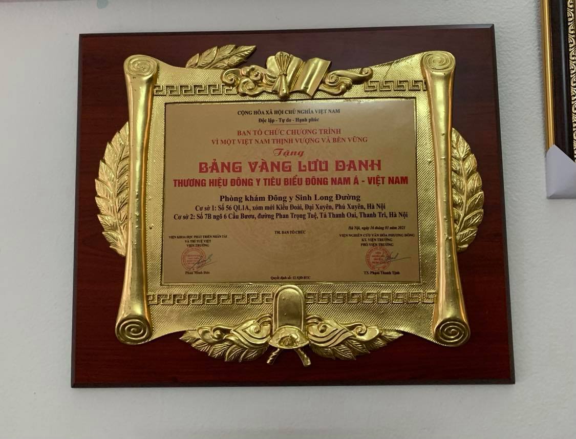 Bảng vàng vinh danh